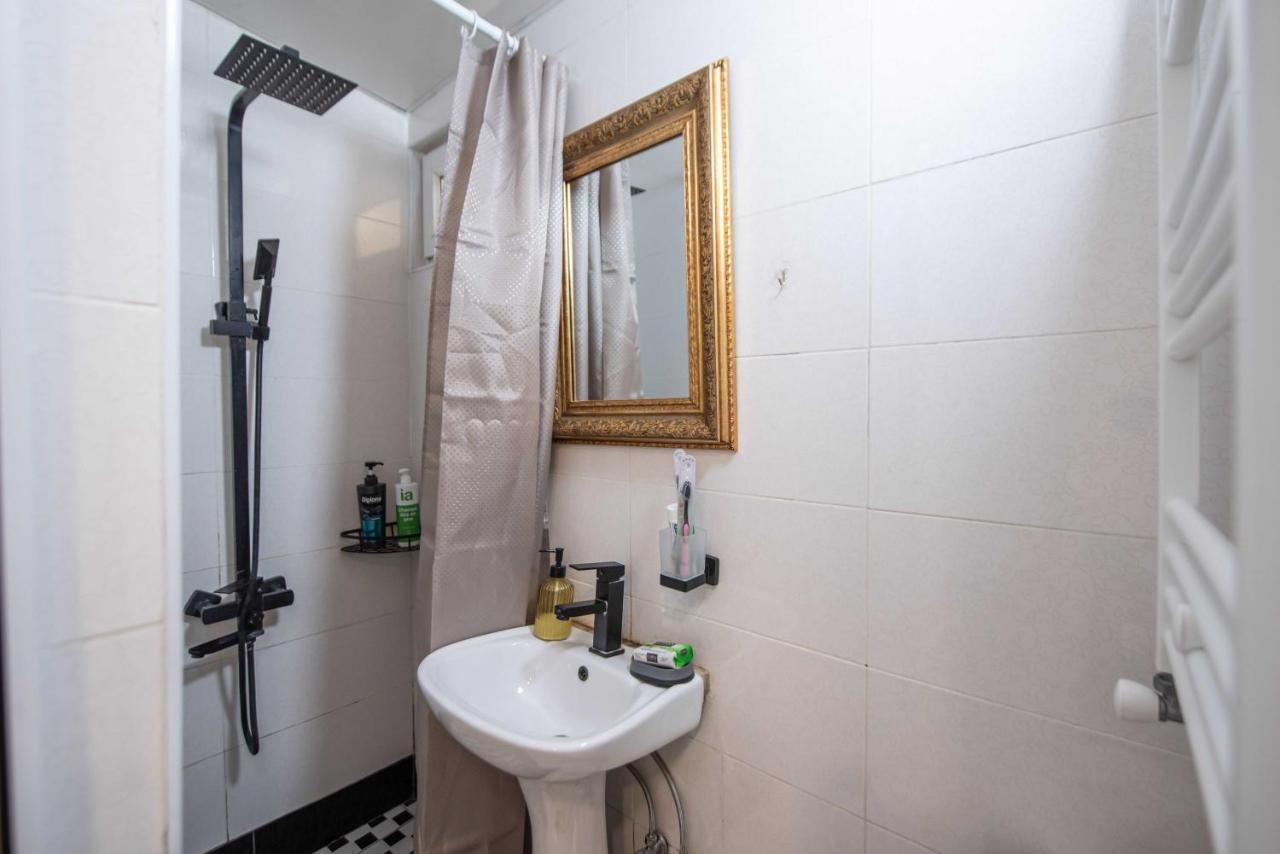 Old Town-Booking Apartment Tiflis Exterior foto
